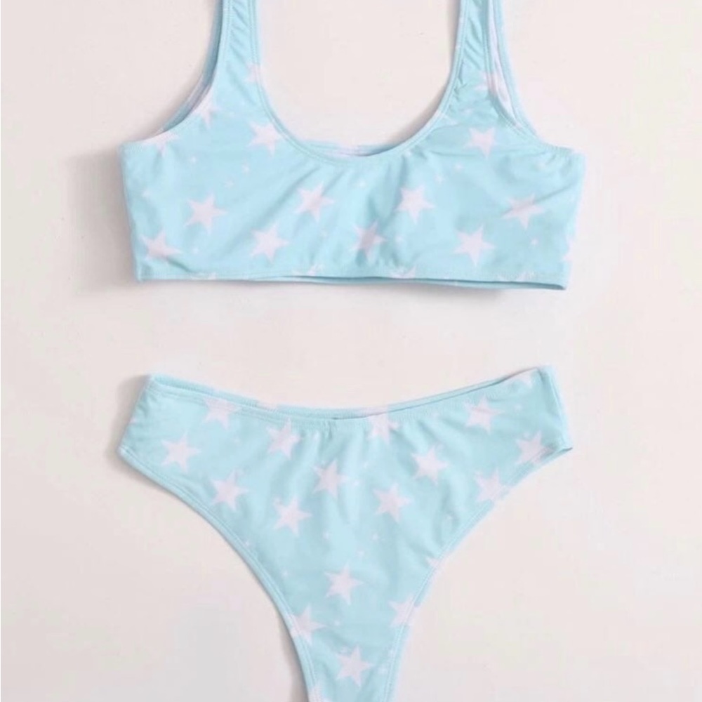 Star Bikini - Picture 3 of 3